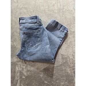 Maurices Womens Blue Denim Capri Cropped‎ Jeans Pockets Zip Fly Size XX